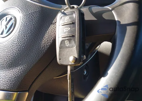 2011 Volkswagen Jetta 2.5L Se z USA, uszkodzony, nr VIN 3VWDX7AJXBM314815